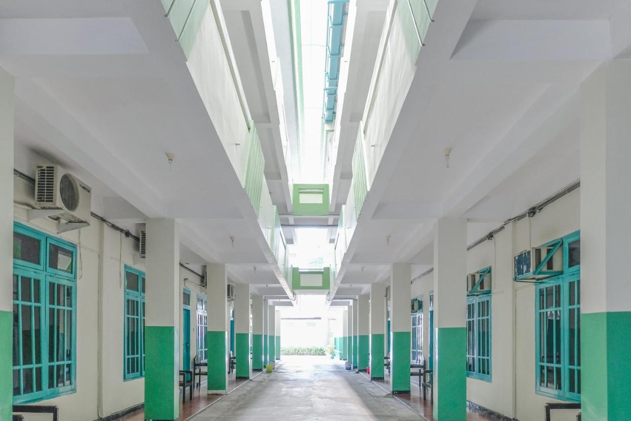 Hotel Taman Indah Madiun Exterior foto